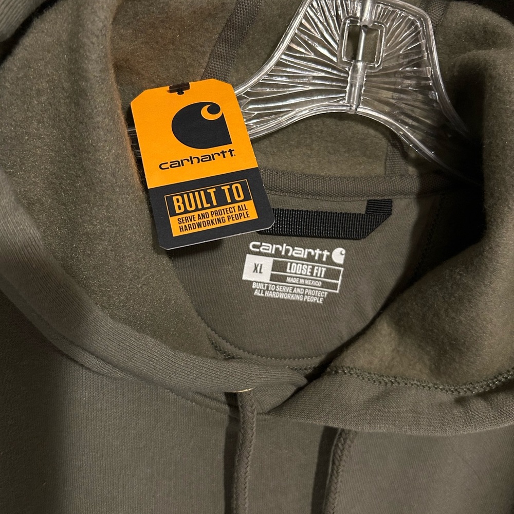Carhartt Loose Fit Hoodie in Olive